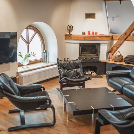 Duzy Apartament Duszniki-Zdroj دوشنيكي زدروي المظهر الخارجي الصورة